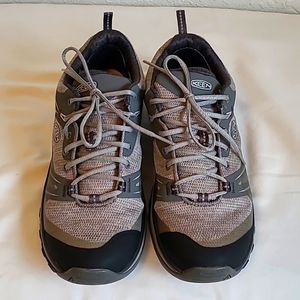 KEEN Terradora Waterproof Hiking Shoe, Sz. 7.5 1016510